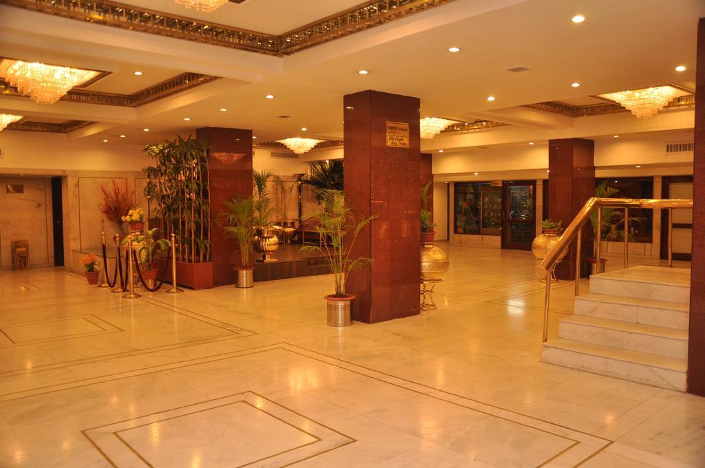 מלון K C Residency, ג'אמו מראה חיצוני תמונה